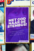 MET GOD NAAR DE STEMBUS - GEEST, KARIN DE - 9789033801204